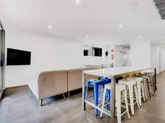Apartment for rent in Toombul, Queensland