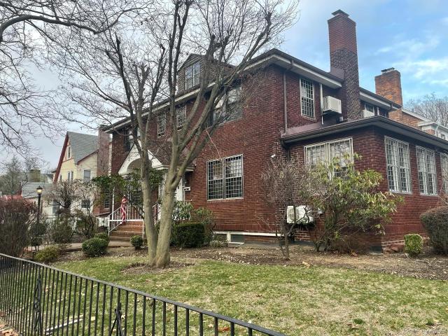 House for rent in Queens, Arverne