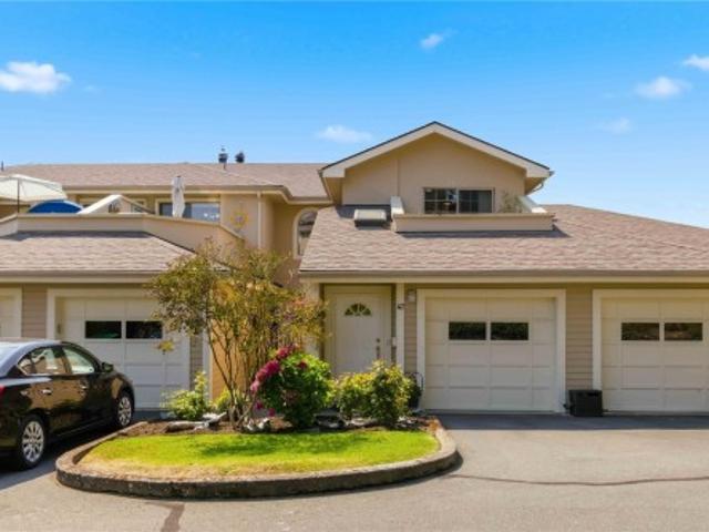 House for sale in Esquimalt, Capital Regional District