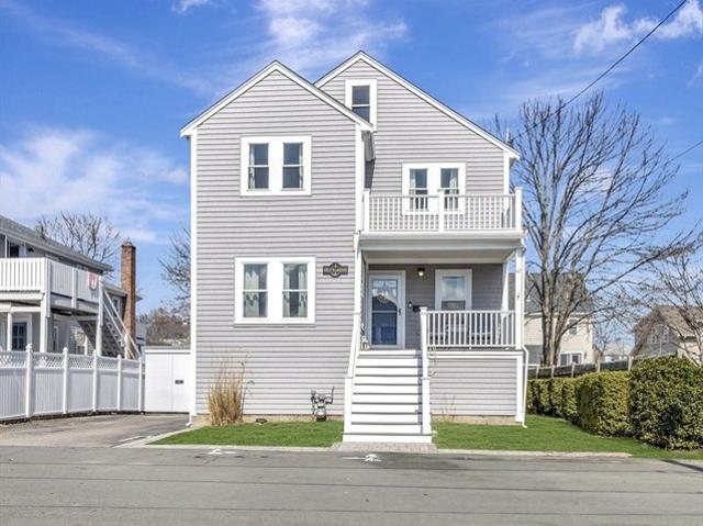House for sale in Hull, Massachusetts