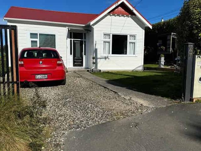 House for rent in Otakou