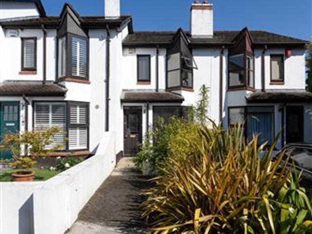 Terraced House to rent in Bluebell, North Tipperary