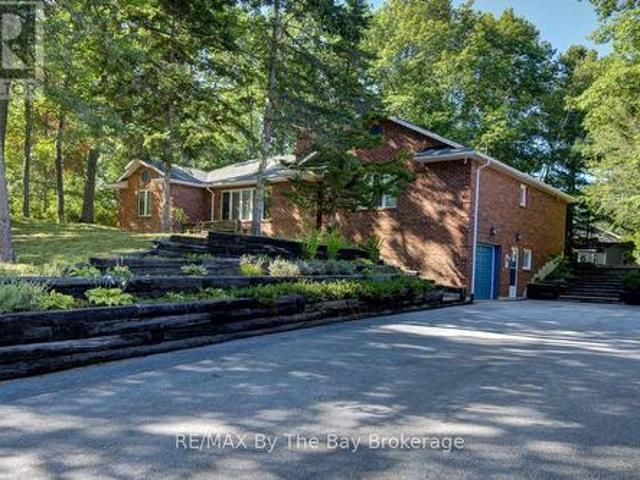 House for sale in Wasaga Beach, Ontario