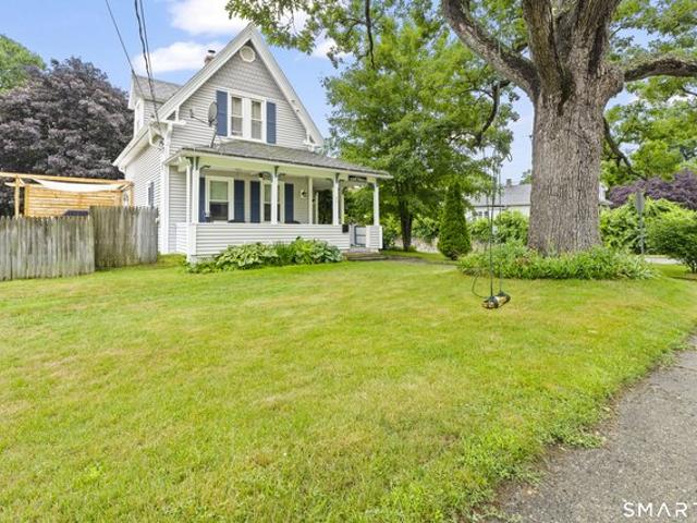 House for sale in Danielson