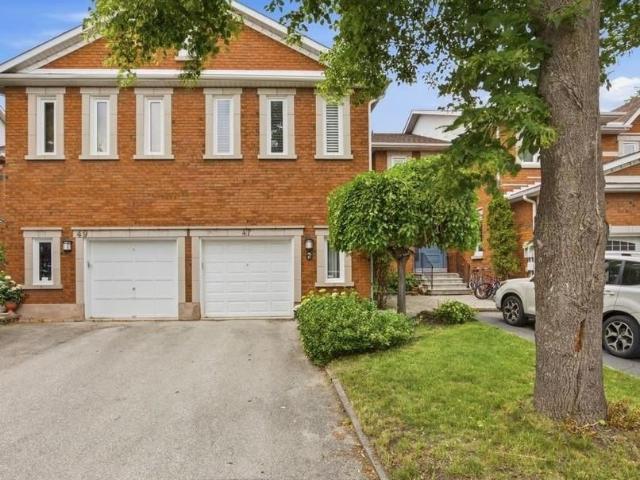Townhouse for sale in Woburn, Ontario
