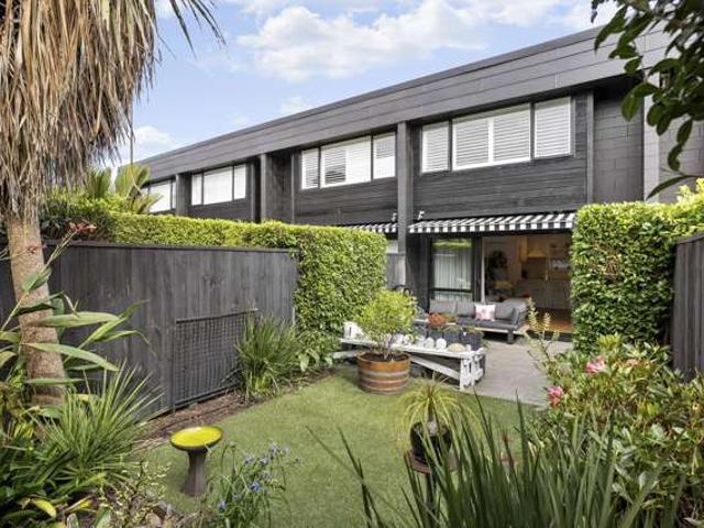 Apartment for sale in Hillersden