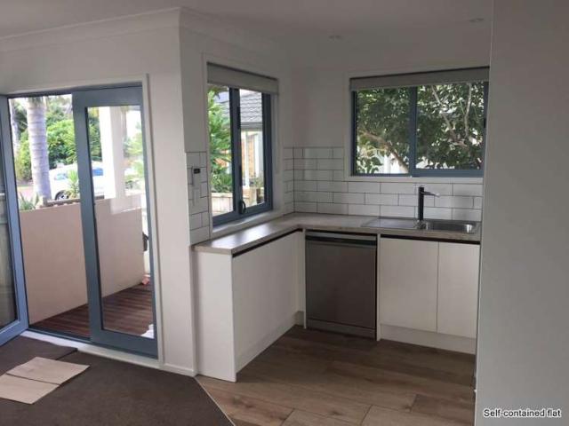 House for sale in Oratia