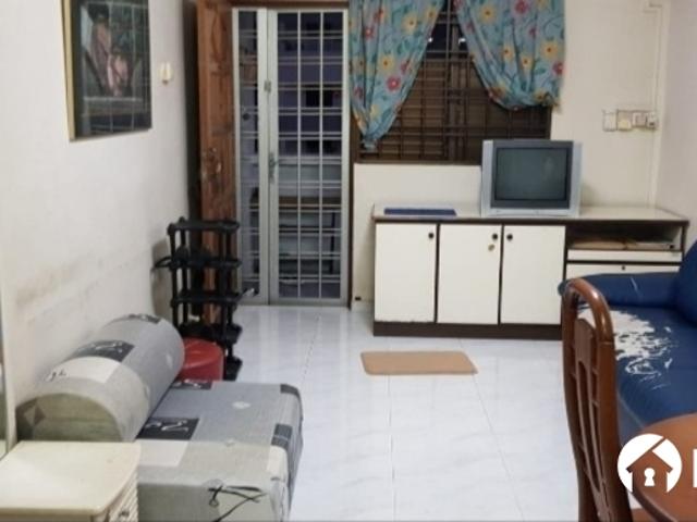 Apartment for sale in Macpherson