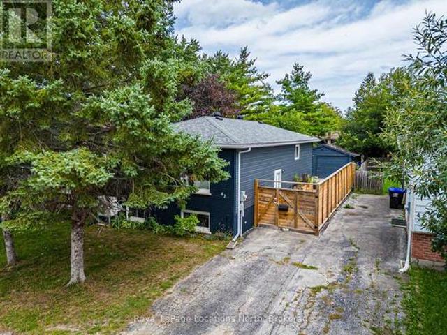 House for sale in Collingwood, Central Ontario