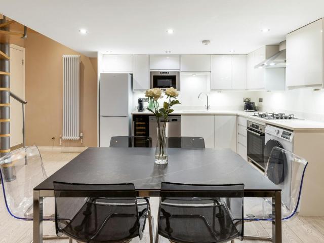Apartment for rent in Royal Borough of Kensington and Chelsea, Greater London