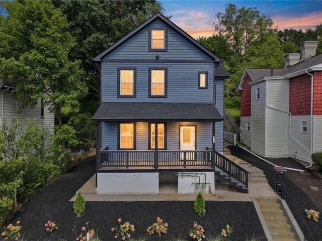 House for sale in Pittsburg, Pennsylvania