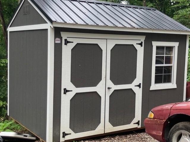 House for sale in Williamsburg, Kentucky