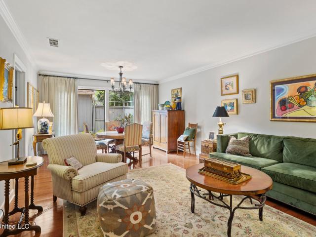 Condo for sale in Jackson, Mississippi