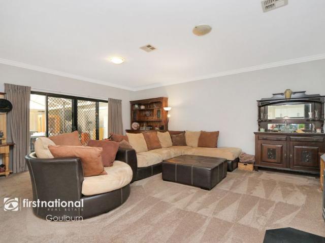 House for rent in Brisbane Grove, New South Wales