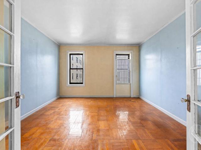 Property for sale in Manhattan Community Board 12, New York