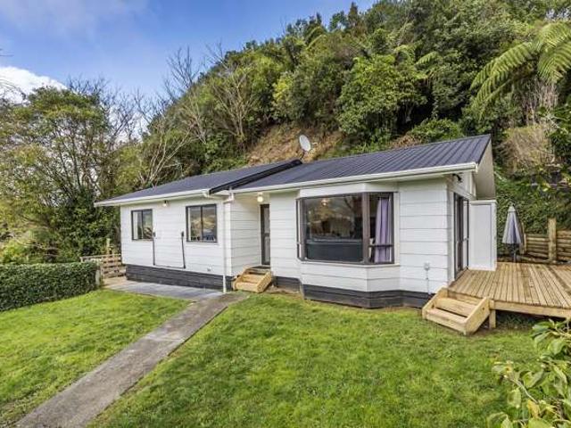 House for sale in Linden, Wellington