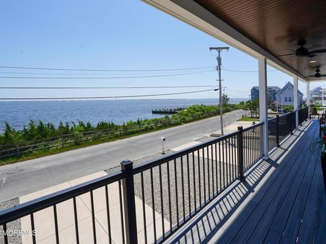 House for sale in Bayville, New Jersey