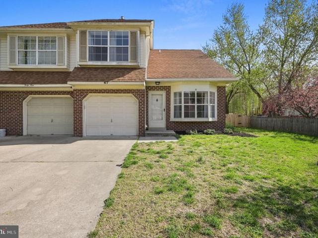 Townhouse for sale in Delaware