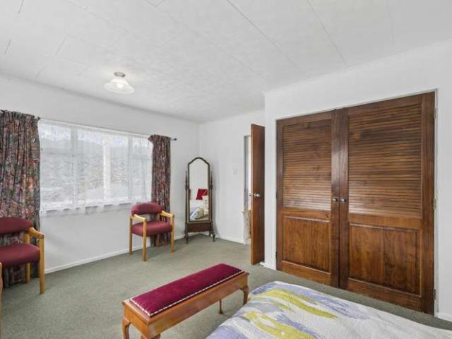 House for sale in Days Bay, Wellington