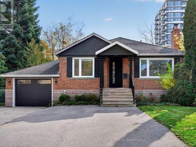 House for sale in Willowdale, Toronto