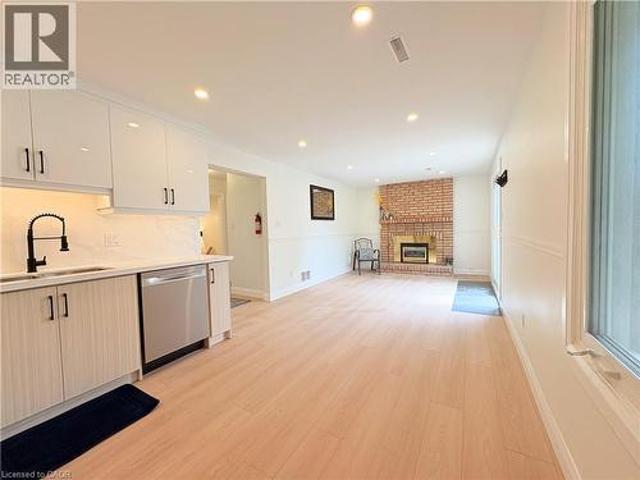 House for rent in Ancaster, Ontario