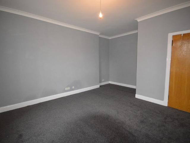 Apartment for rent in Coldside, Scotland