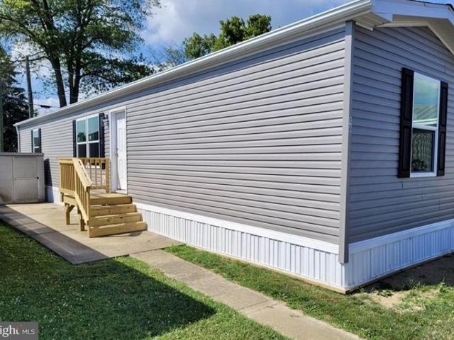 House for sale in Akron, Pennsylvania
