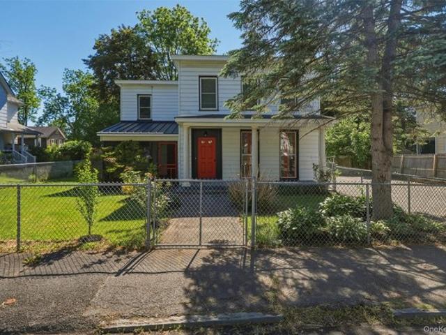 House for sale in Cuddebackville, New York