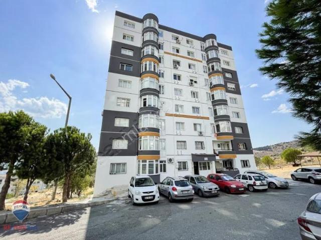 Çiğli, İzmir içerisinde satılık mülk
