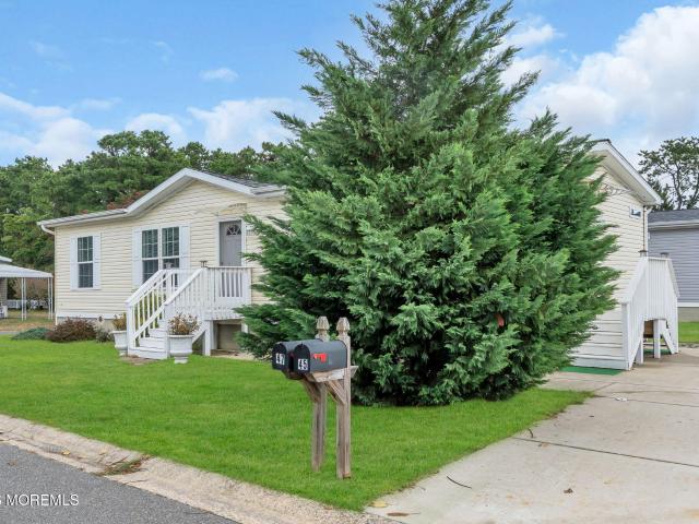 House for sale in Pine Ridge at Crestwood, Manchester Township