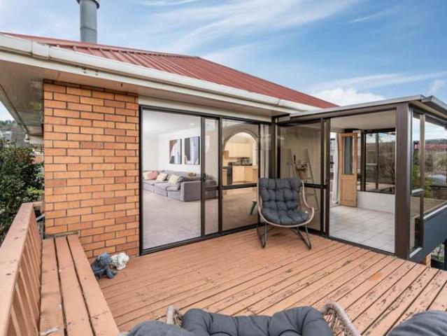 House for sale in Otakou