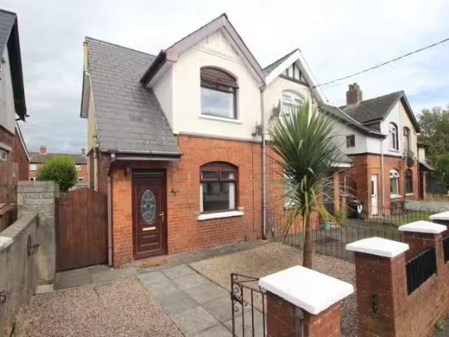 House to rent in Gorteeny, Connacht