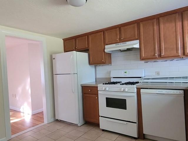 Townhouse for rent in Rockland