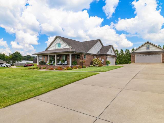 House for sale in Killen, Alabama