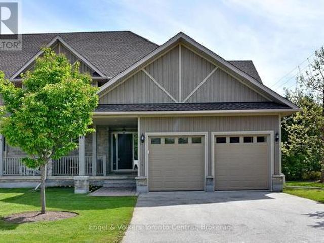 Townhouse for sale in Grey, Ontario