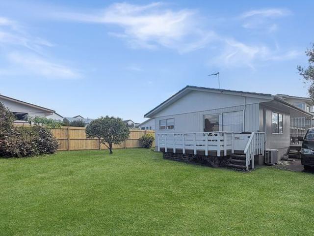 Apartment for rent in Waitākere, Waitākere Ranges