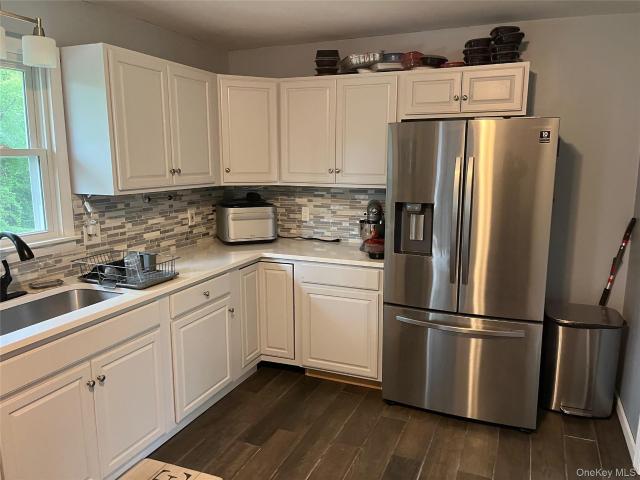 House for sale in Pleasant Valley, New York