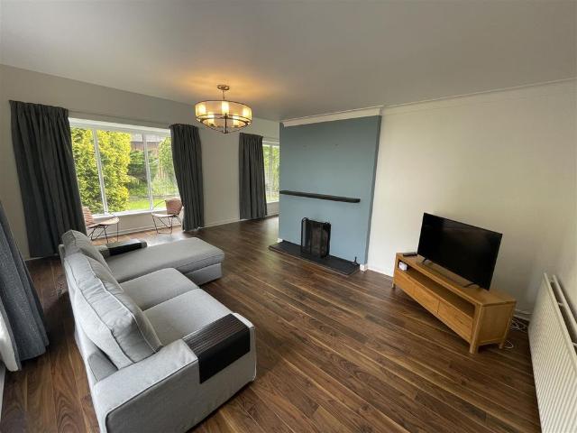 House for rent in Balmoral, Northern Ireland