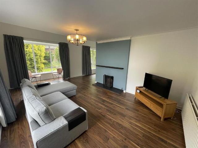 House for rent in Balmoral, Belfast