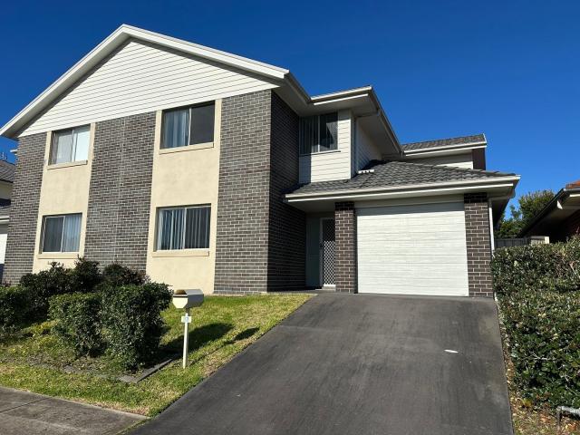 Apartment for rent in Hamlyn Terrace, New South Wales