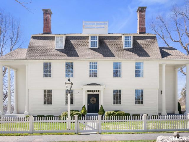 Property for sale in Litchfield