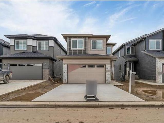 House for sale in Spruce Grove, Alberta