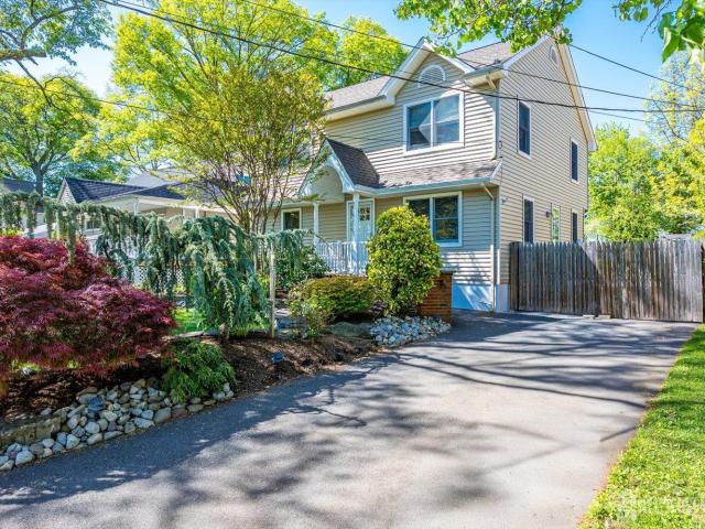 House for sale in Metuchen, New Jersey