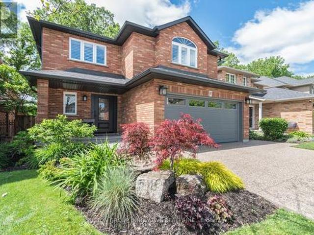 House for sale in Ancaster, Ontario