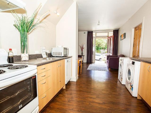 Room for rent in Otakou