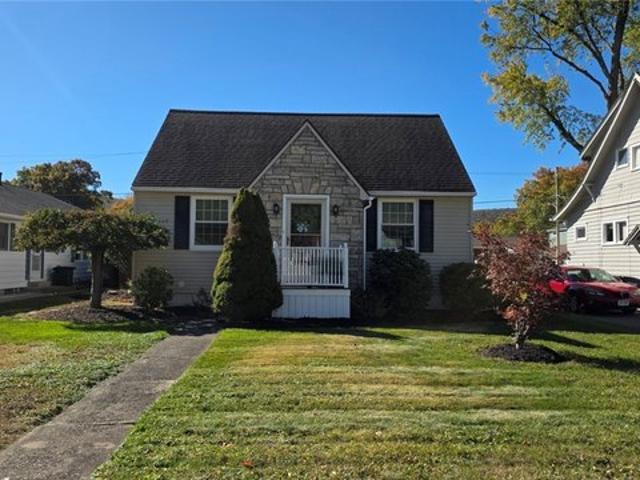 House for sale in Houghton Plot, City of Corning