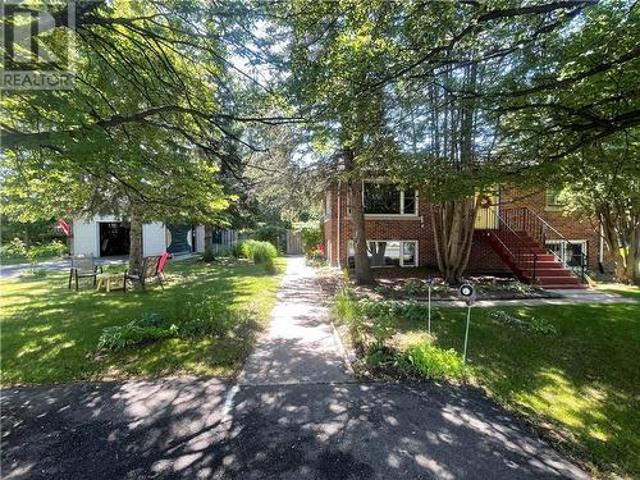 House for sale in Wanup, Ontario