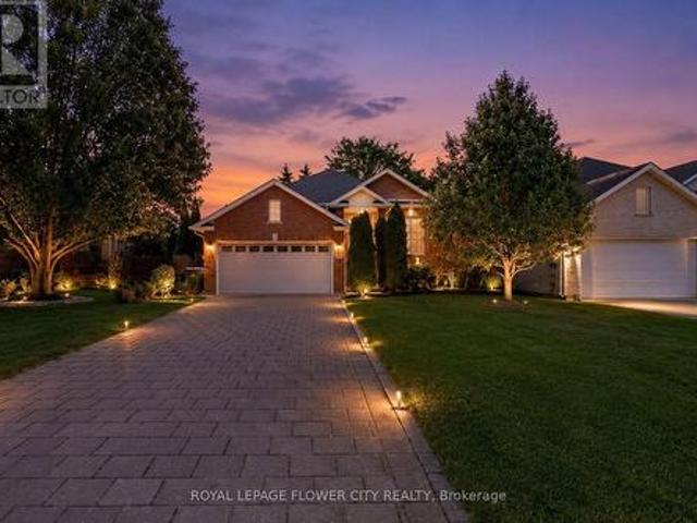 House for sale in Strathroy-caradoc, Ontario