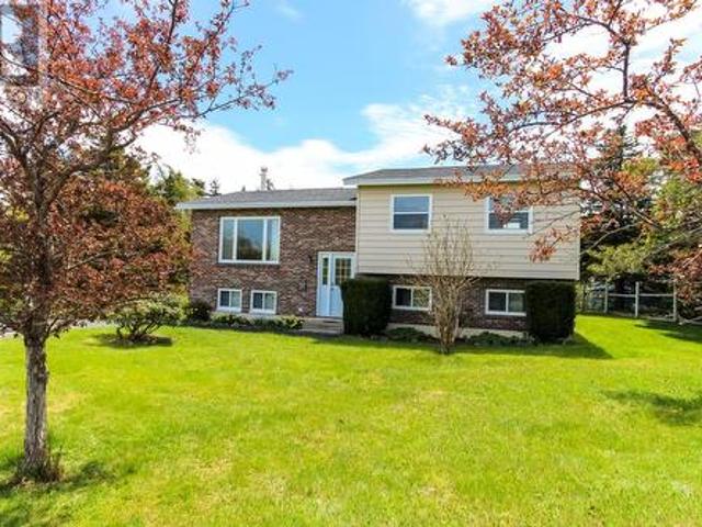 House for sale in Torbay, Newfoundland And Labrador