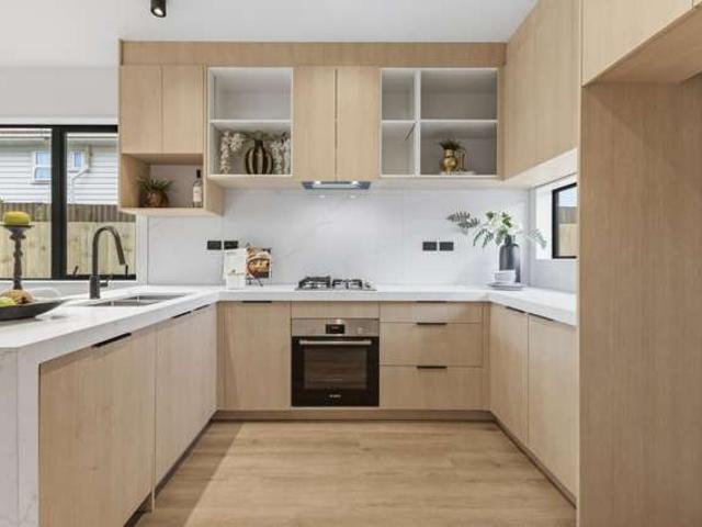 Townhouse for sale in East Tamaki